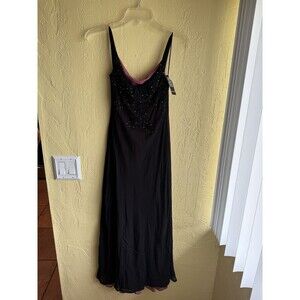 Laundry by Shelli Segal Black Beaded Gown NWT Sz 6P – Elegant Evening Dress